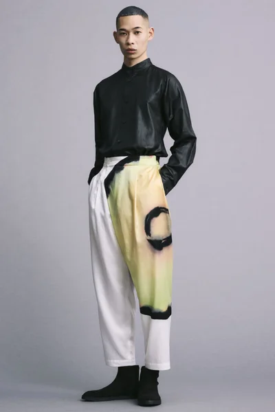 Look 18